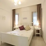 Apartamento Alp Lavanta *