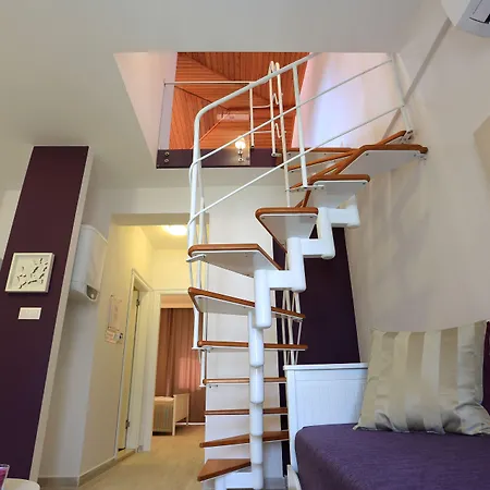 Alp Lavanta Appartement